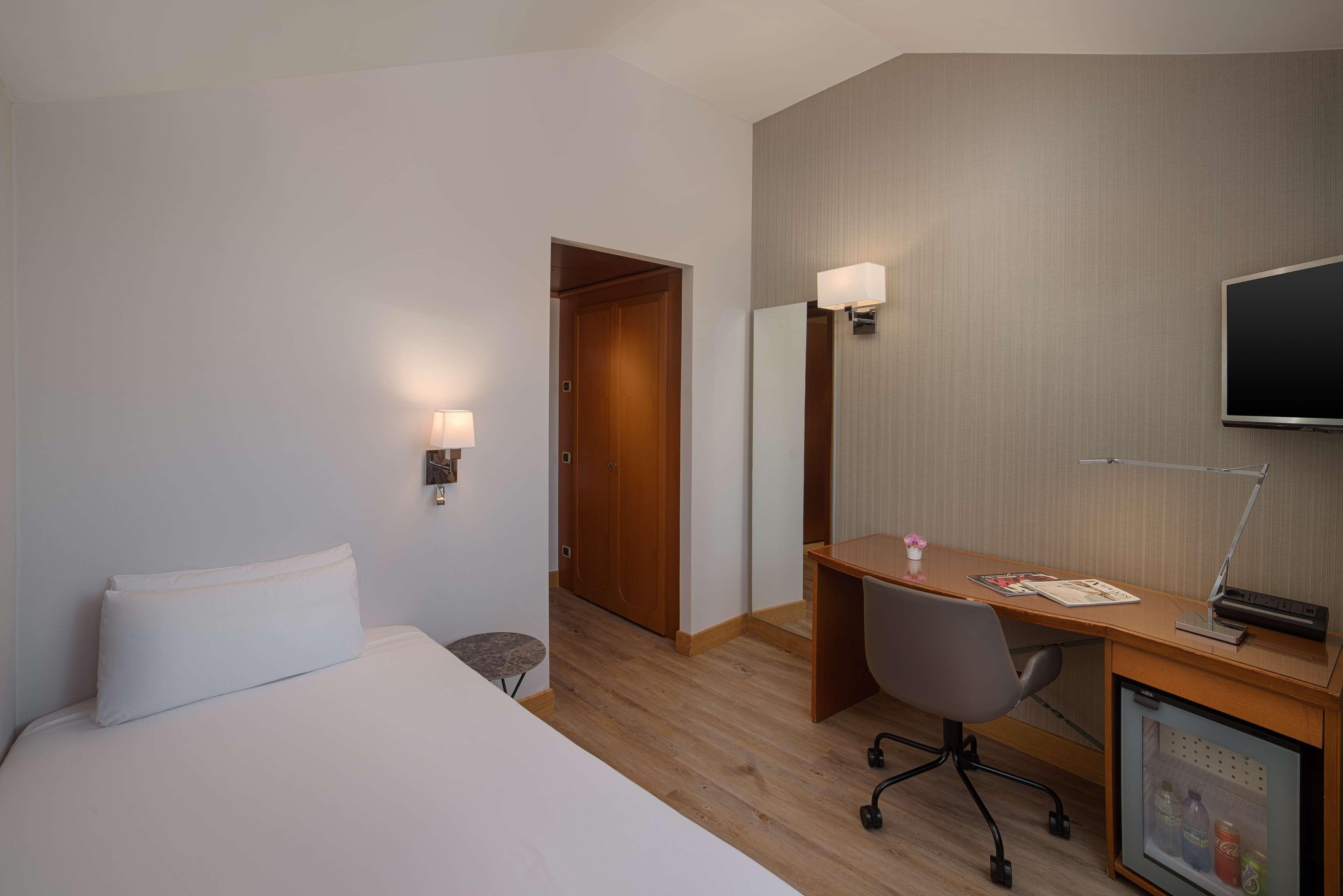 Hotel Nh Ravenna Esterno foto
