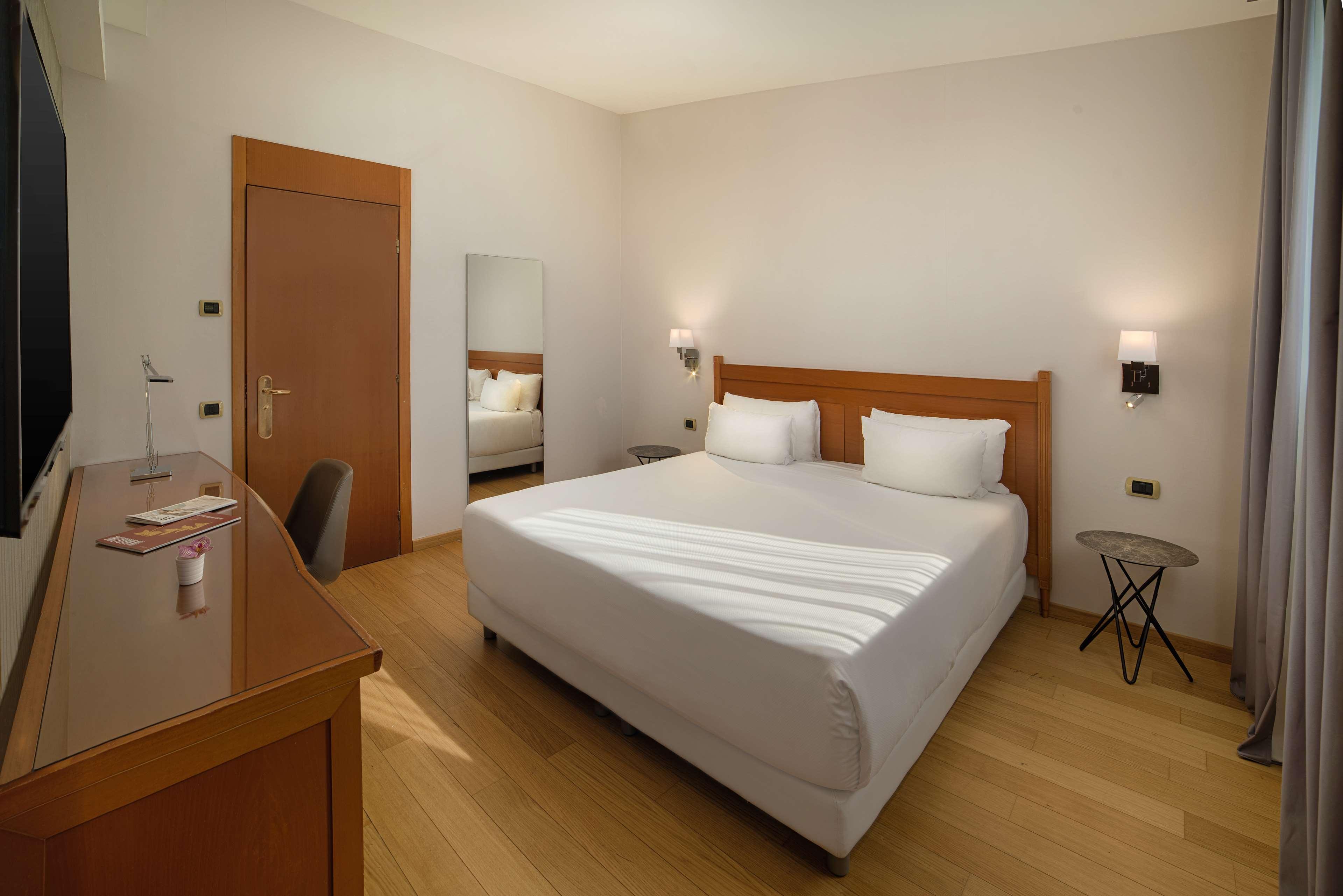 Hotel Nh Ravenna Esterno foto