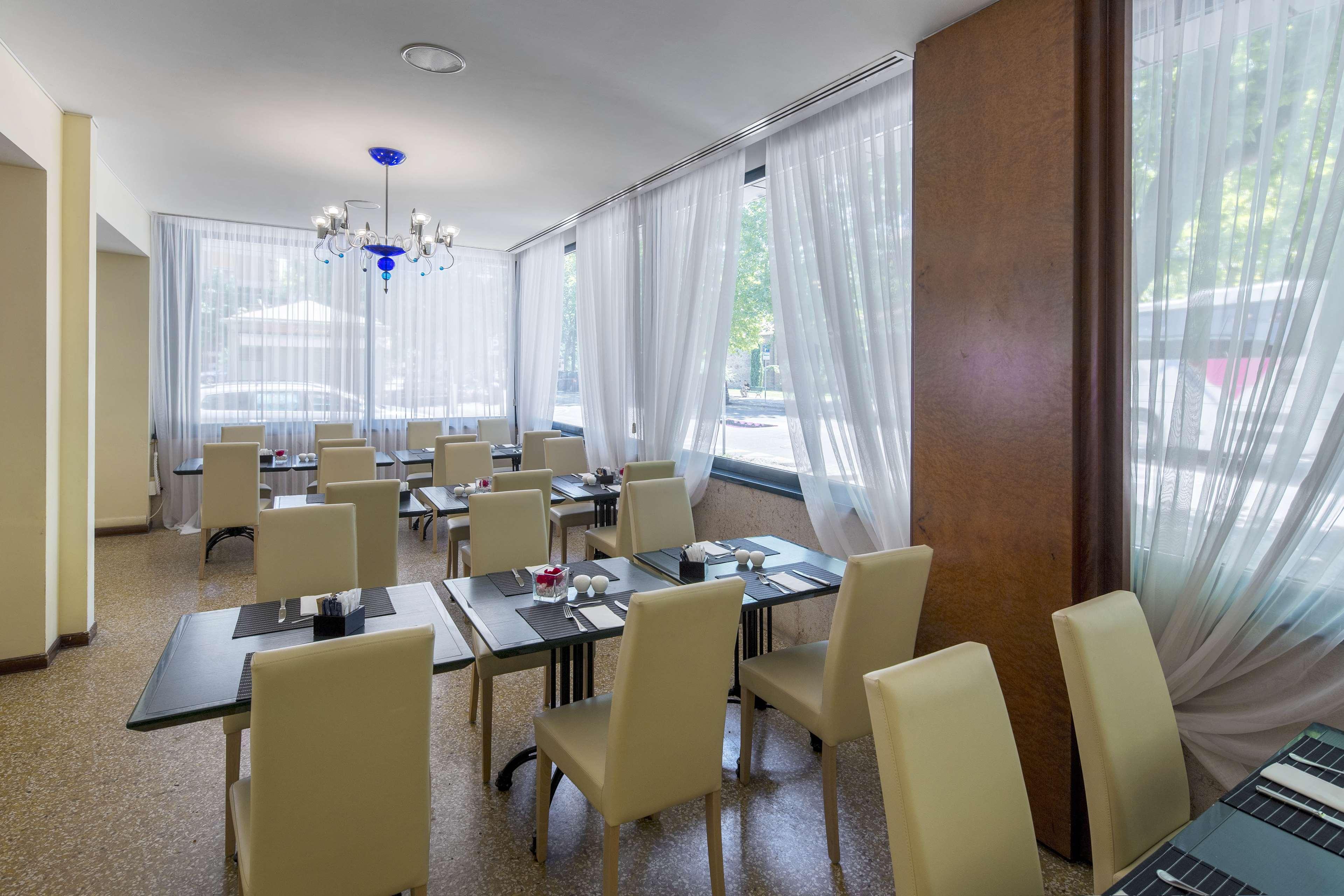 Hotel Nh Ravenna Esterno foto
