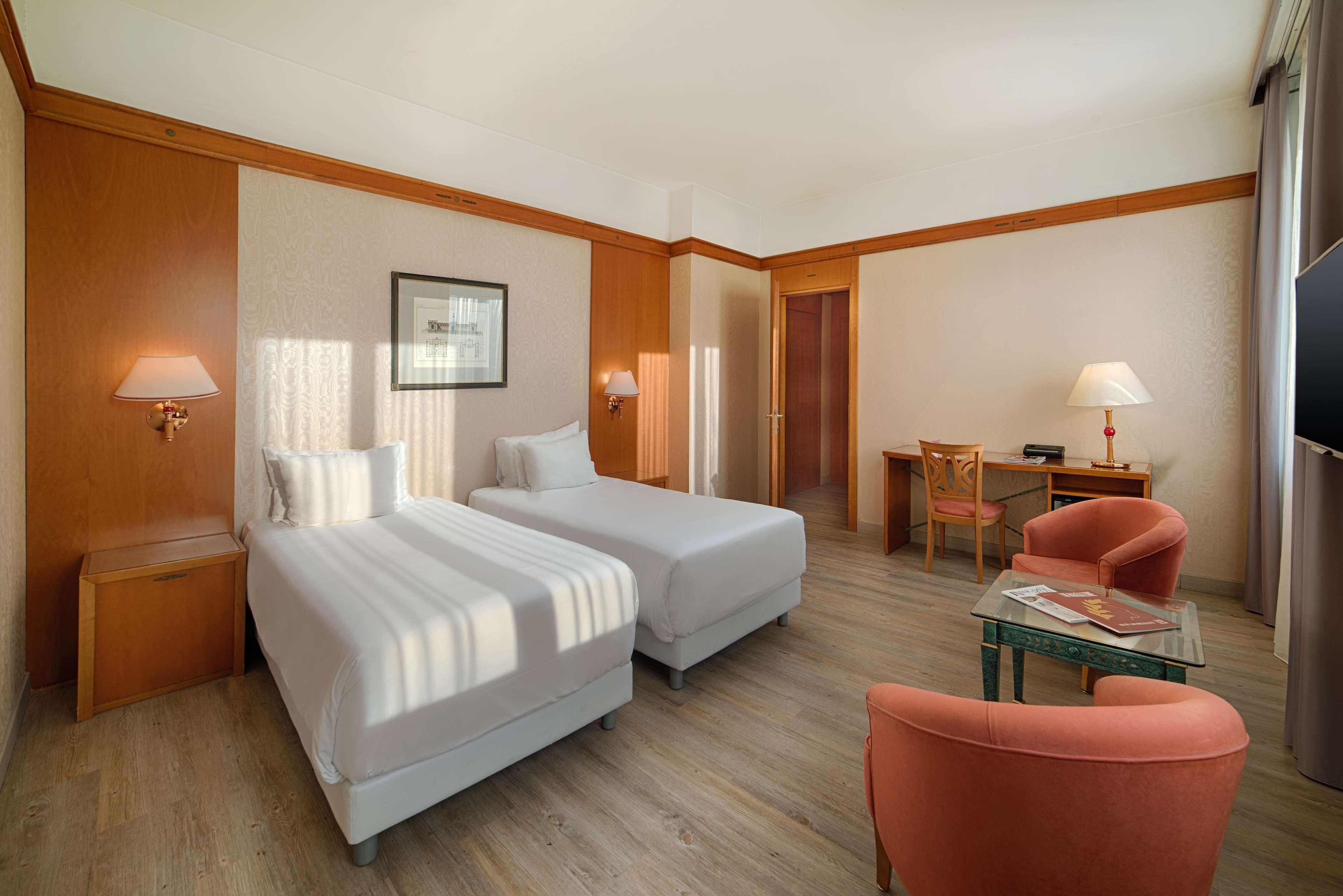 Hotel Nh Ravenna Esterno foto